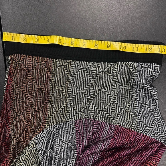 Antropología Elegant Red and Gold Fit and Flare Maxi Skirt - Picture 4 of 5